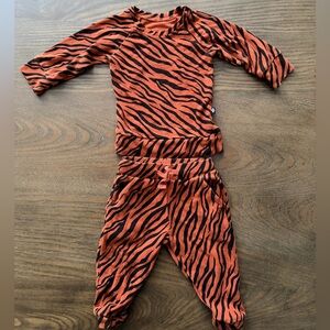 Kyte BABY Orange and Black Kids Pajama Set